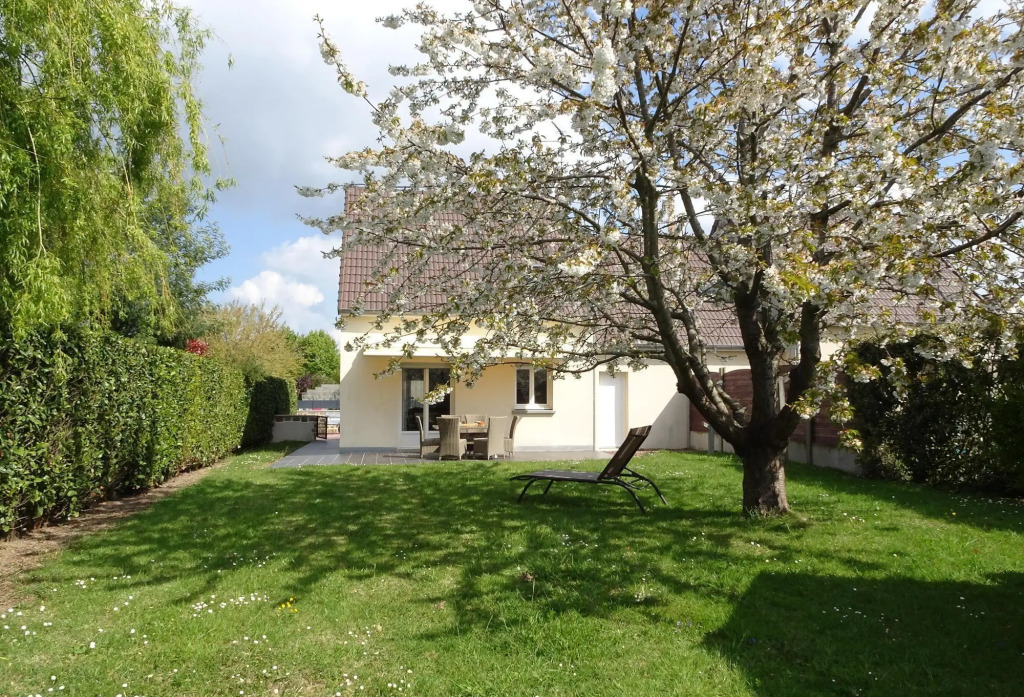 Semi-detached House, Brehal