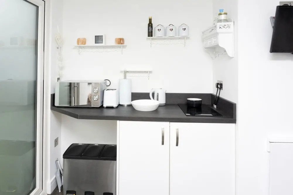 Beautiful 2 Bed Studio