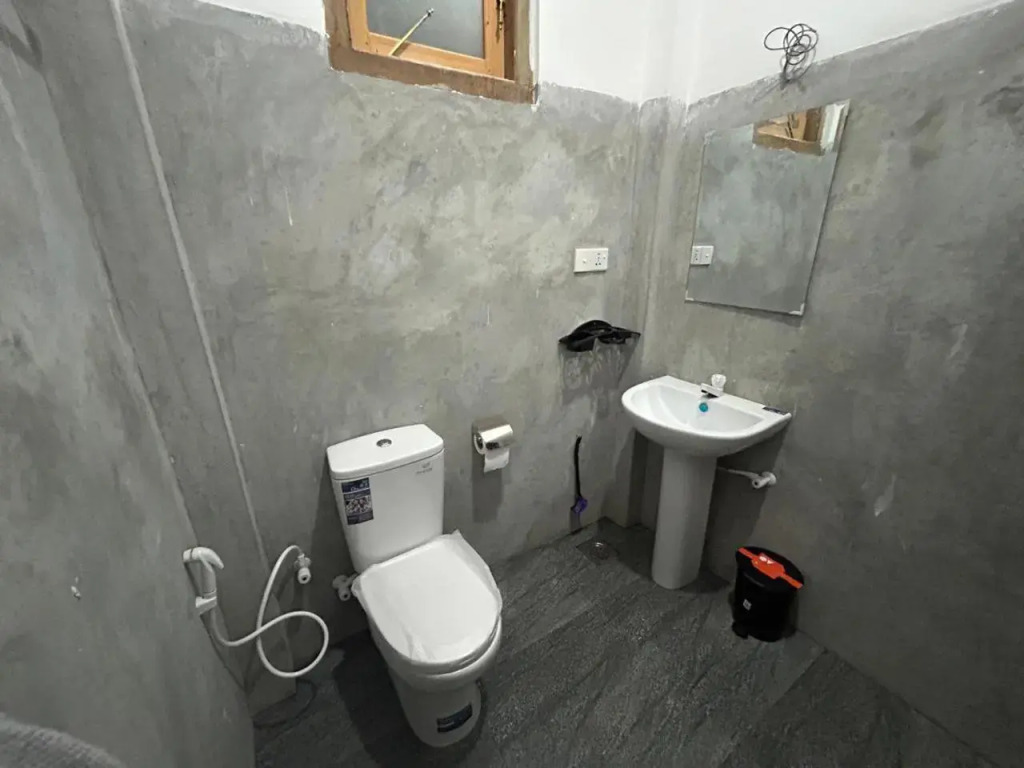 Ozone Resort Midigama