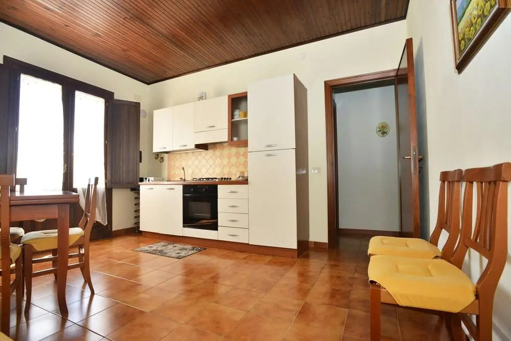 IzzHome Pula Crispi