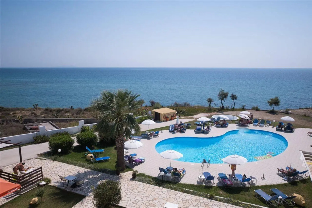 Ananias Hotel