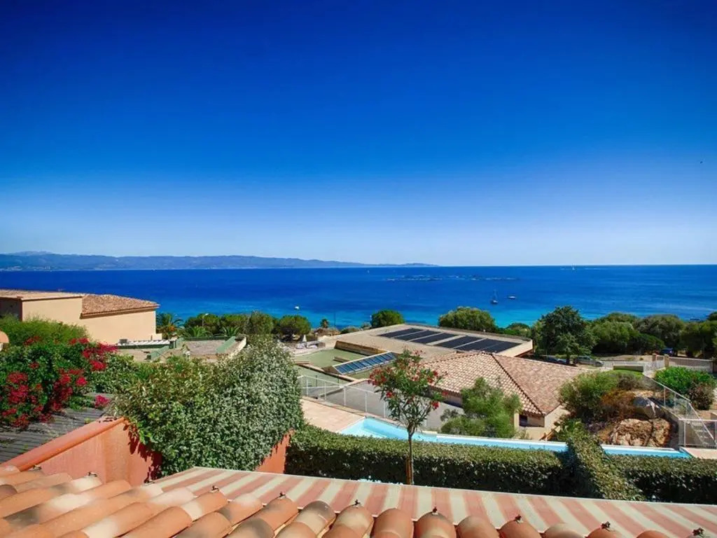 Maison Ajaccio, 4 pièces, 6 personnes - FR-1-61-490