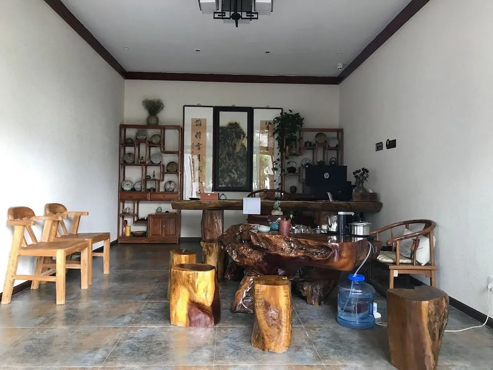 Da Li Ling Hai Xiang Yue Inn