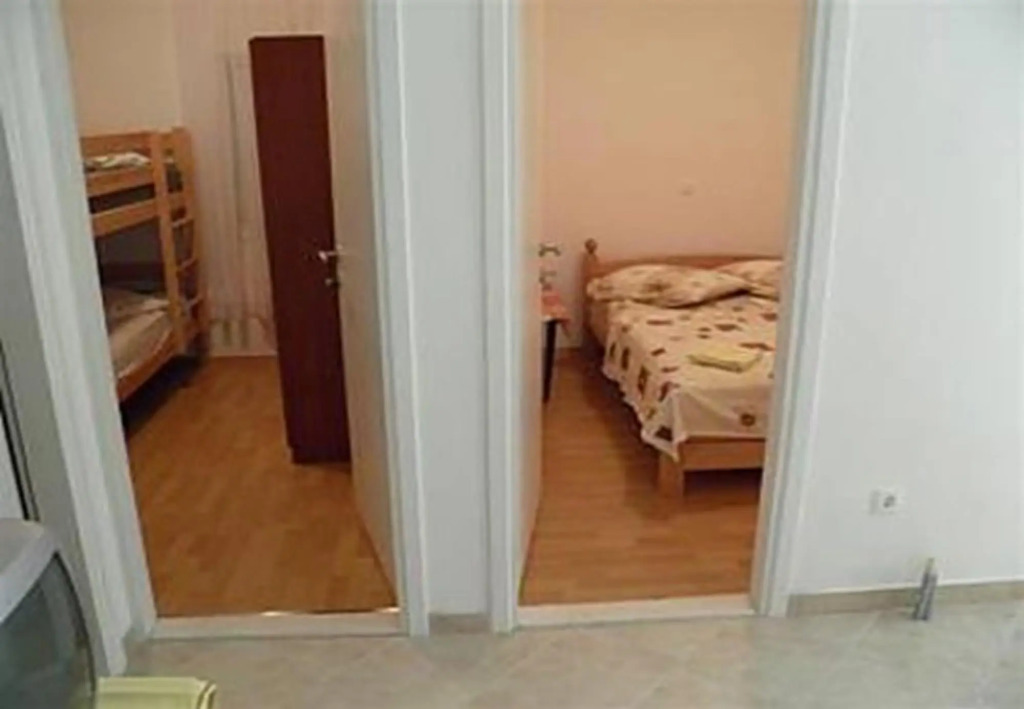 Vese - 200 m from beach - A4(4)