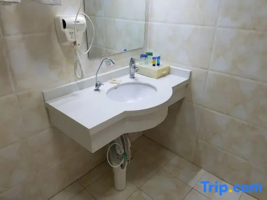 Anxin International Hotel
