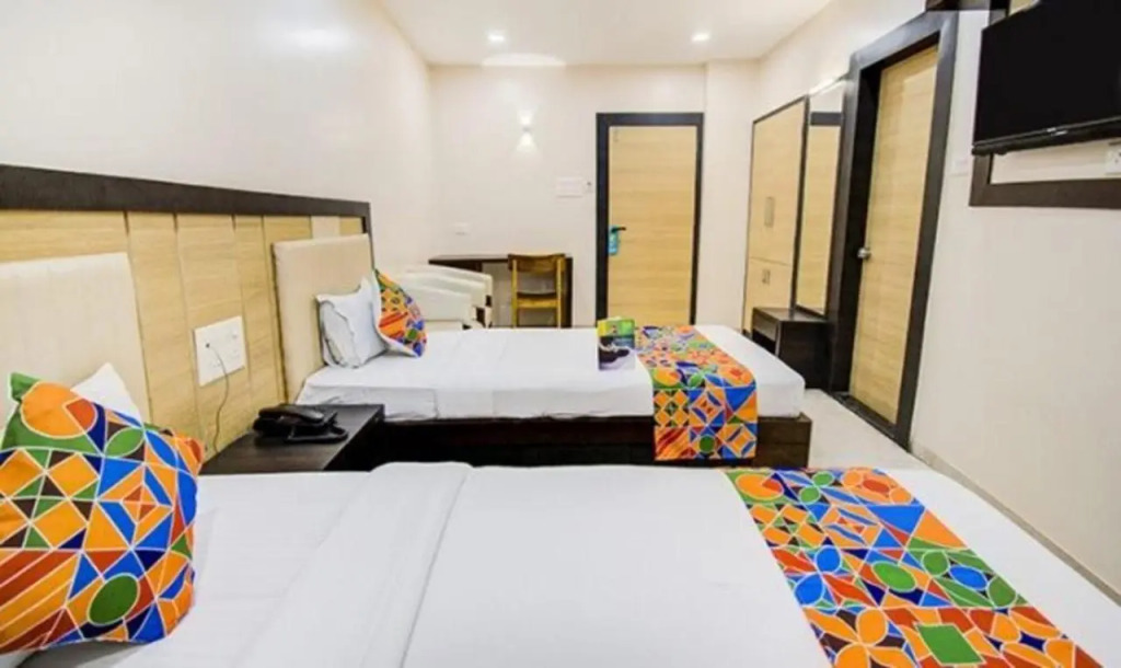 FabHotel Krishna Regency