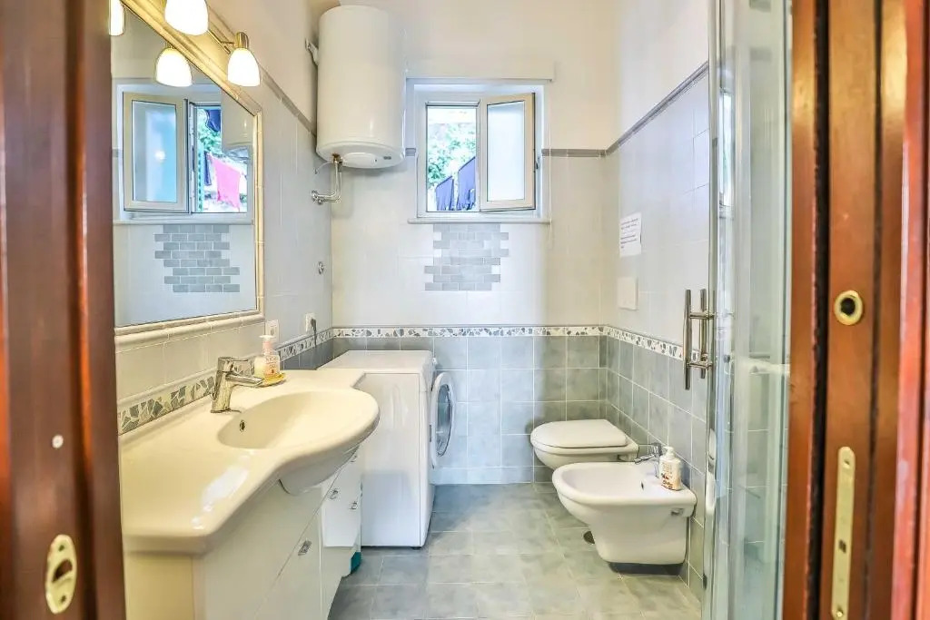 Apartment with 4 bedrooms in Amalfi