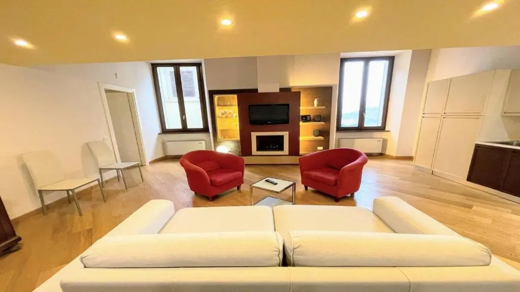 Central Huge Terrazza Duomo With Spectacular Views - Sleeps 6