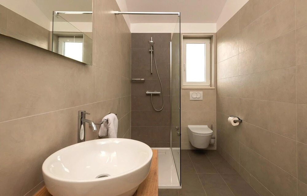 Amazing Home in Manjadvorci With Outdoor Swimming Pool, Wifi and 3 Bedrooms