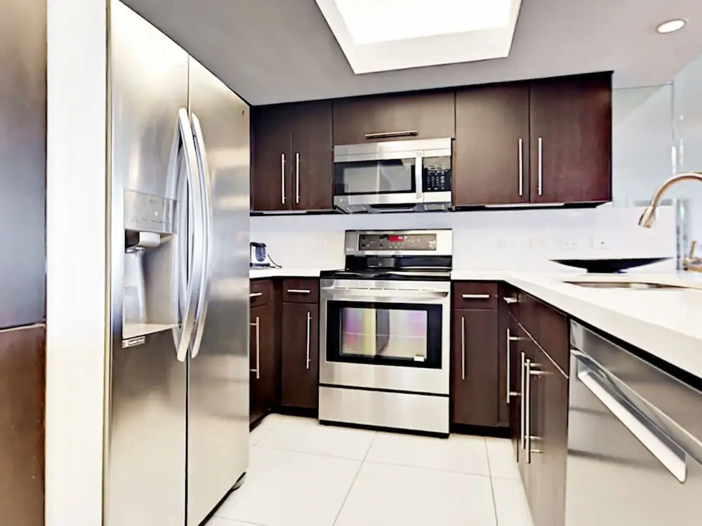 2800 Gulf Blvd Condo Unit 407 3 Bedrooms 2 Bathrooms Condo