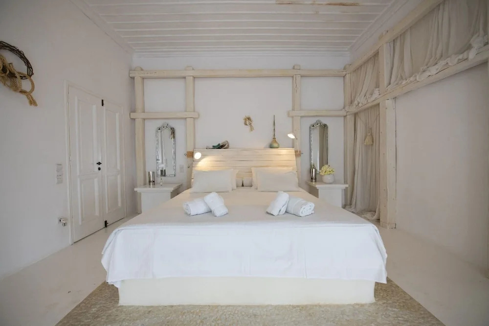 Theatron Villa Mykonos