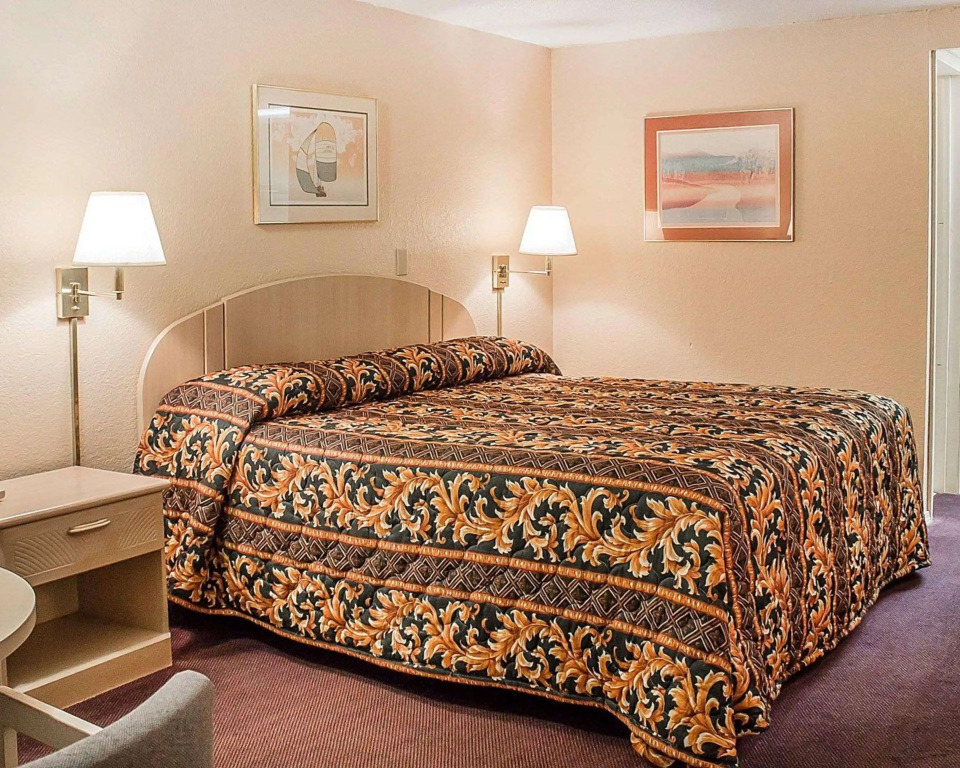 Rodeway Inn