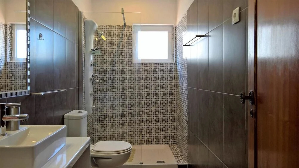 House With 3 Bedrooms in Quarteira, With Wonderful sea View, Furnished