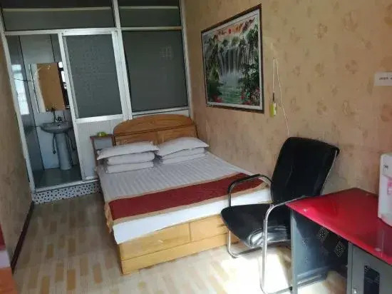 Longcheng Hotel