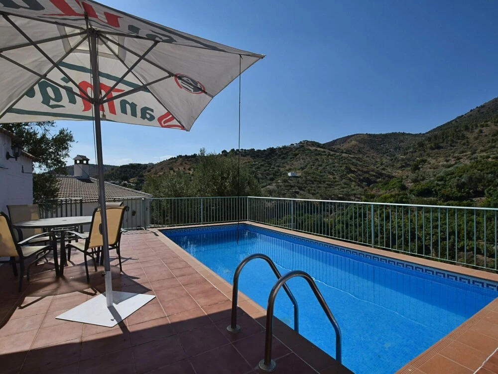 Vintage Holiday Home in Andalusia With Pool