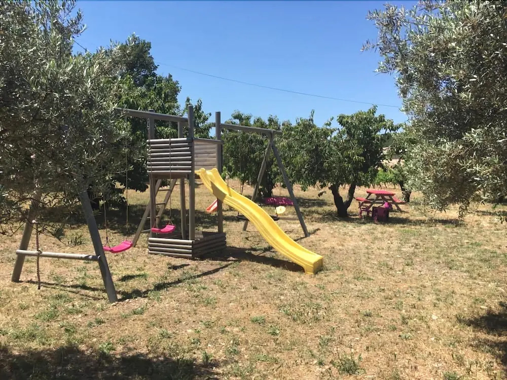 Entre Vignes et Collines