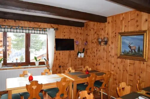 Appartement-Pension Zirbenwald