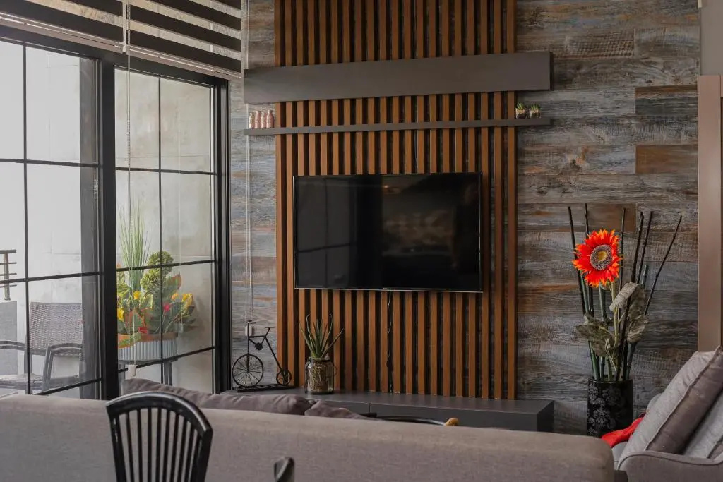 138 Tamar Mepe street Apartment 126