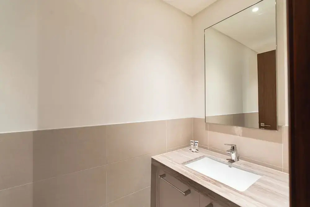 PVH - Vibrant 1BR - BLVD Heights