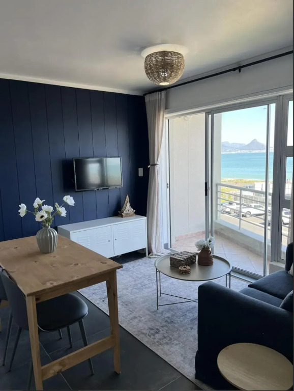 Blouberg Beachfront Apartment The Bay 202
