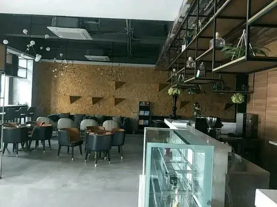 Qianxi Yuexiang Homestay (Erqi Wanda Plaza Jinrong Textile City)