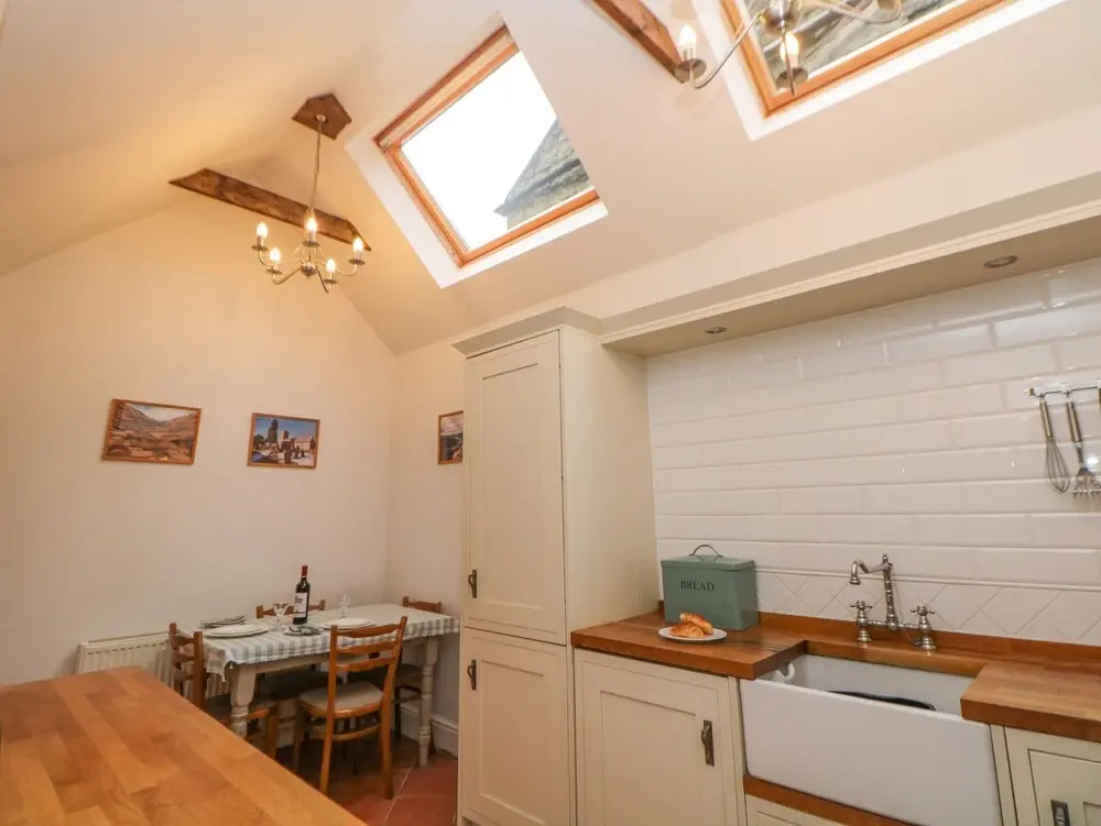Hawthorn Cottage