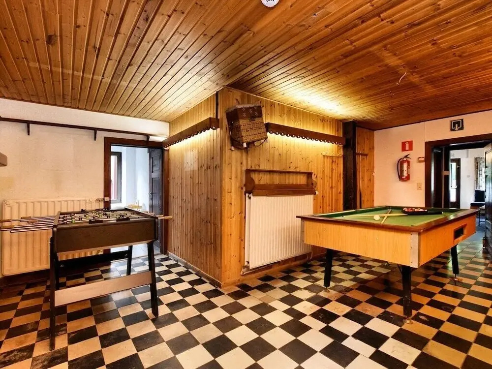 Lavish Holiday Home in Durbuy with Sauna