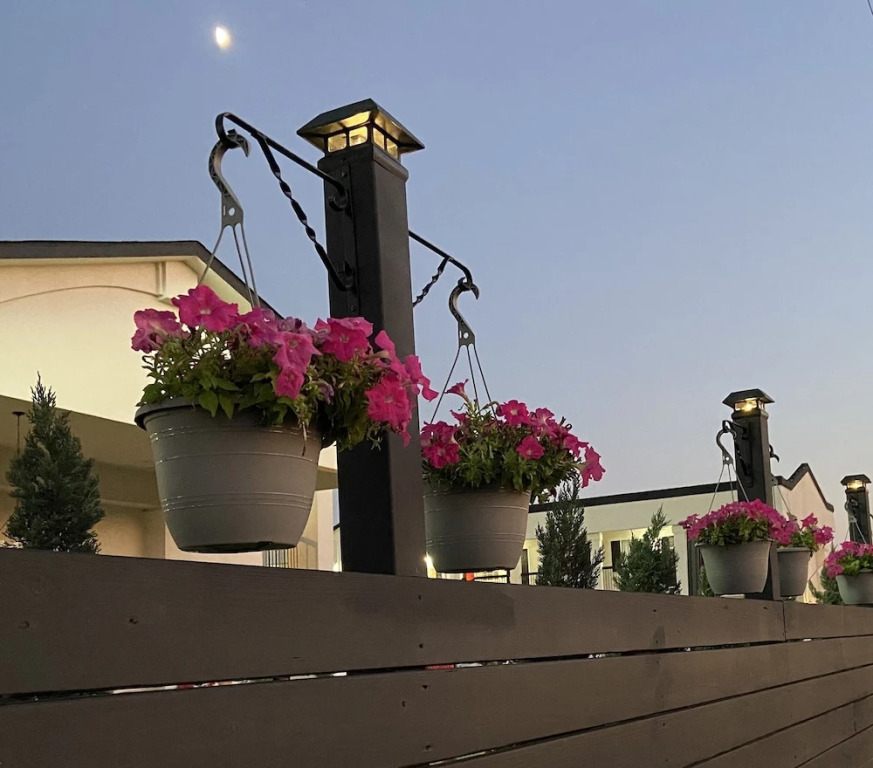Stratus Suites Boutique Hotel