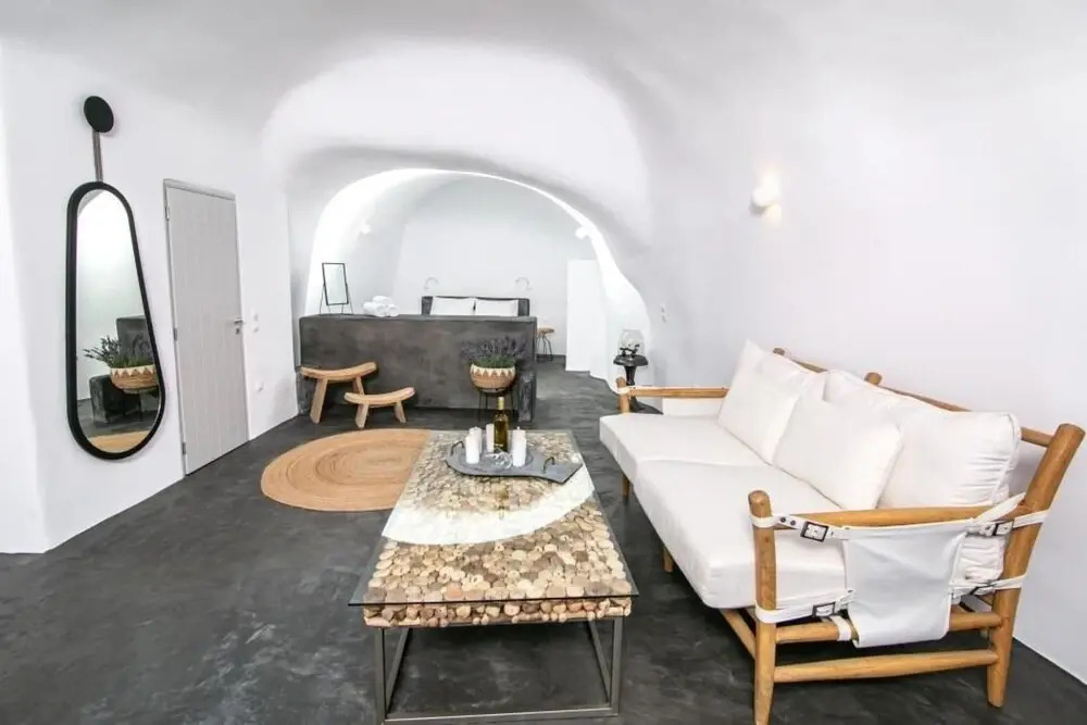 Elysian Santorini Oia Luxury Cave Villa With Outdoor Hot Tub With Sea Sunset View