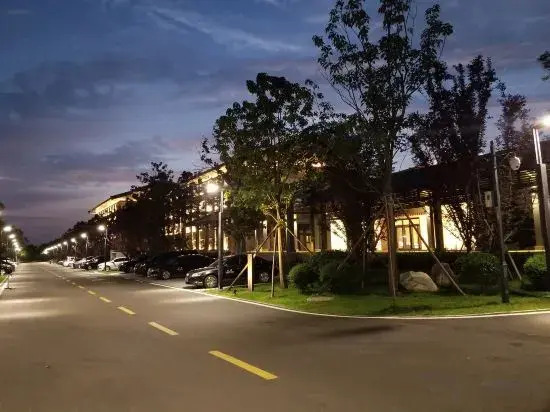 Zou Cheng Mengyuan Hotel