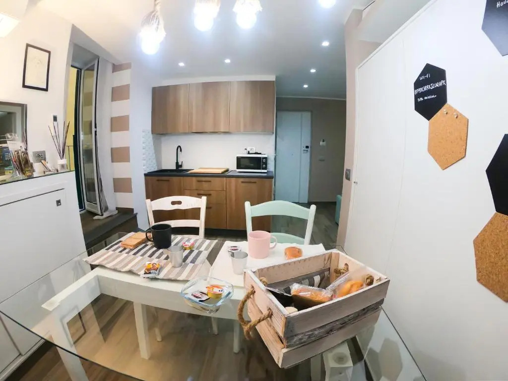 Blumon House
