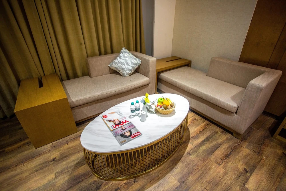 Citadel Hotel By Vinnca Shamshabad Airport, Hyderabad