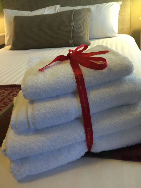 Clydesdale Manor
