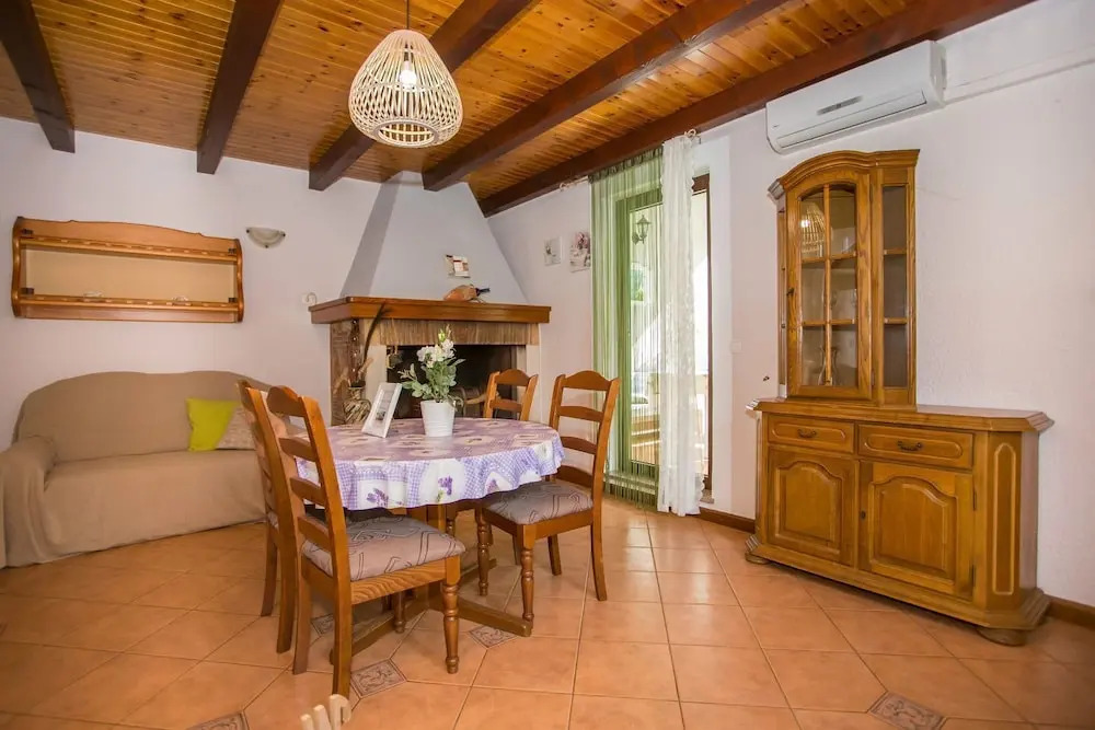 Apartments Milica