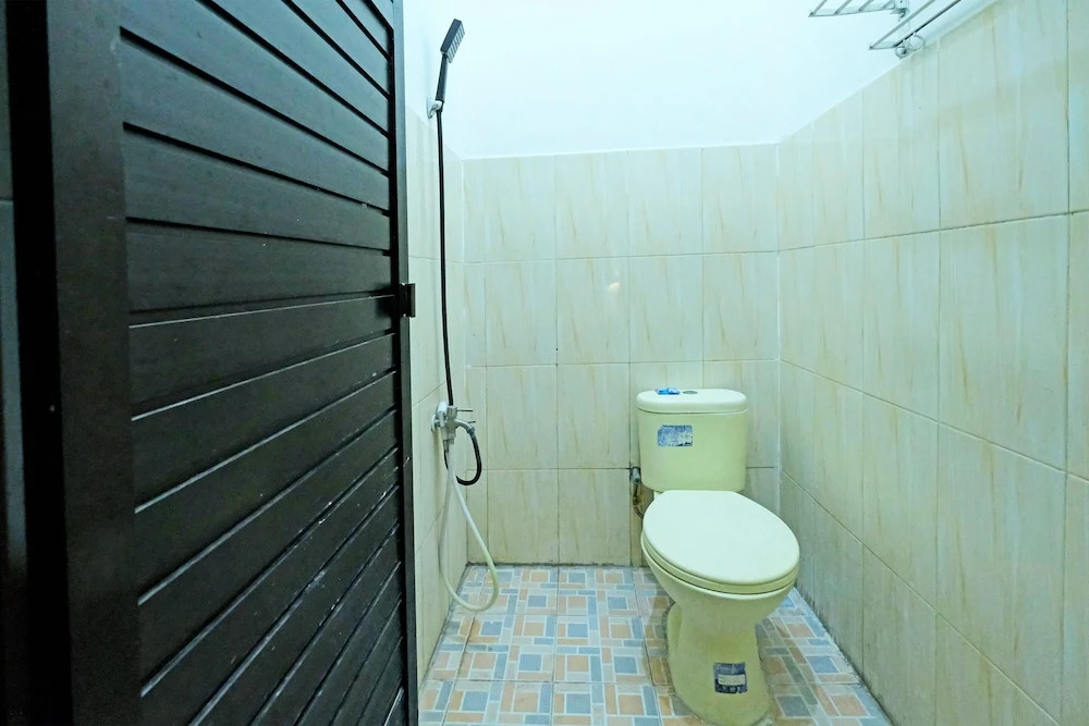 Hotel O Callista Homestay Near RSUD Prof. Dr. H. M. Anwar Makkatutu