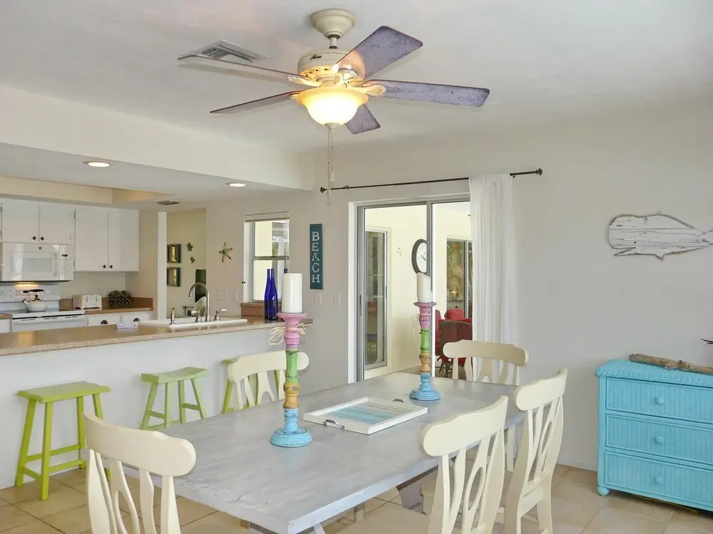 1211 Spanish Court