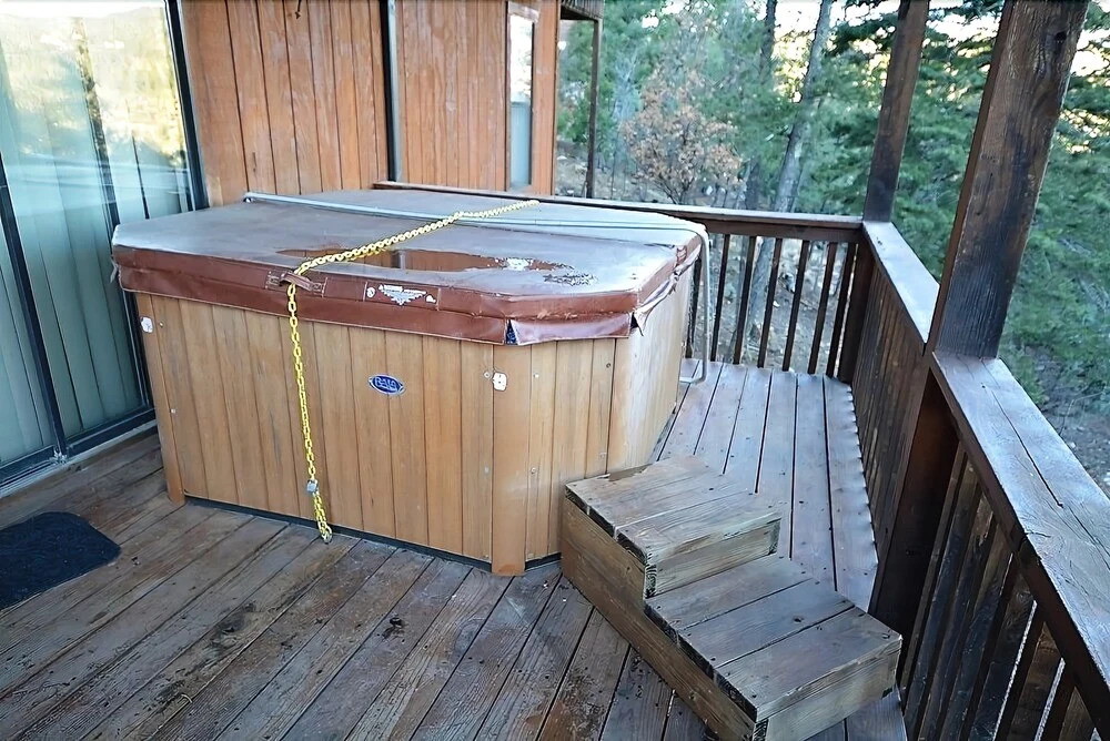 New Mexico Mountain Retreat - Three Bedroom Cabin