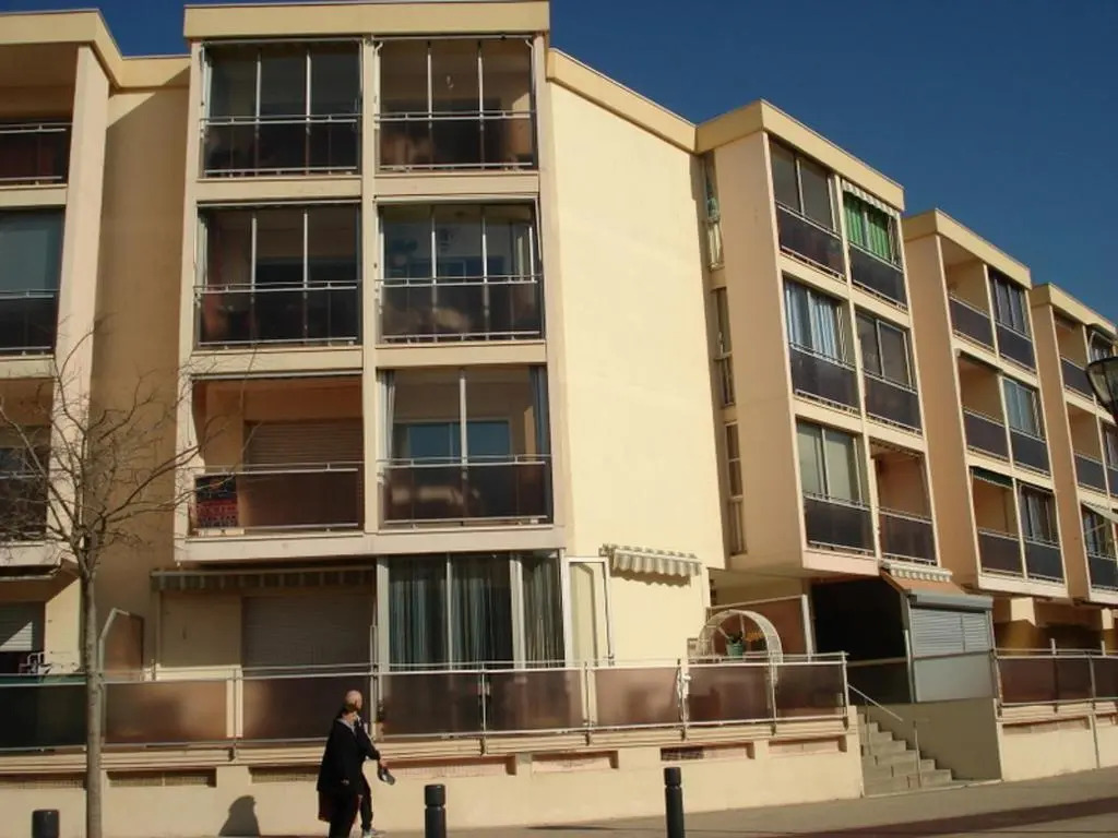 Appartement Balaruc-les-Bains, 1 pièce, 3 personnes - FR-1-503-34