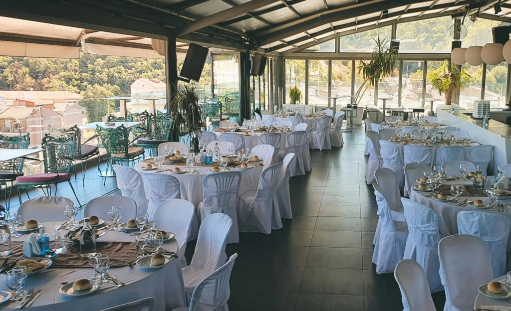 Lingos Hotel