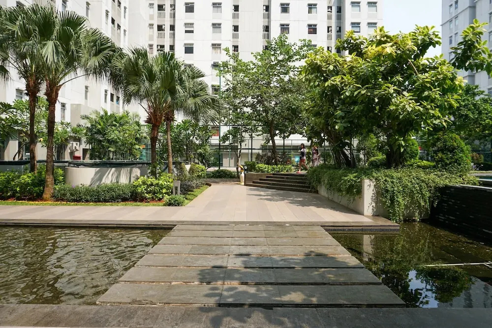Beautiful 2BR with Direct Access to Pool Green Bay Pluit Apartment By Travelio
