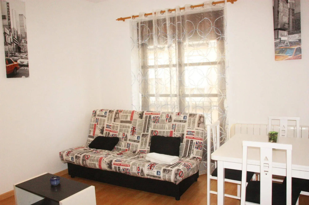 Apartamentos El Pilar Suites 3000