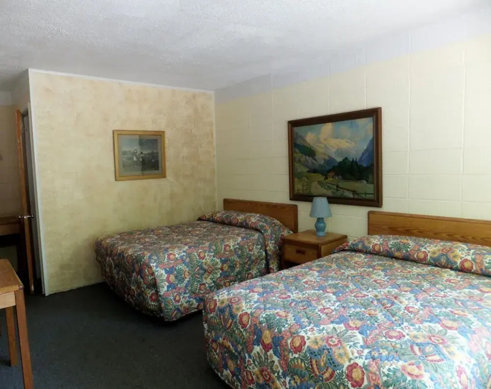 Windsor Motel