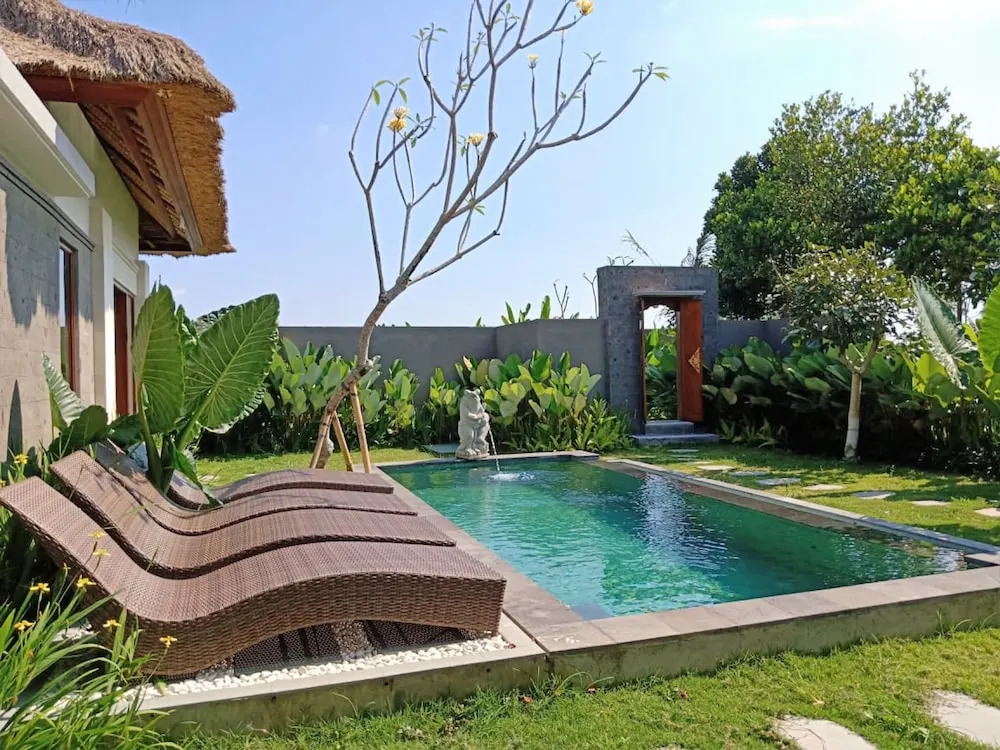 Three Gold Luxury Private Villas