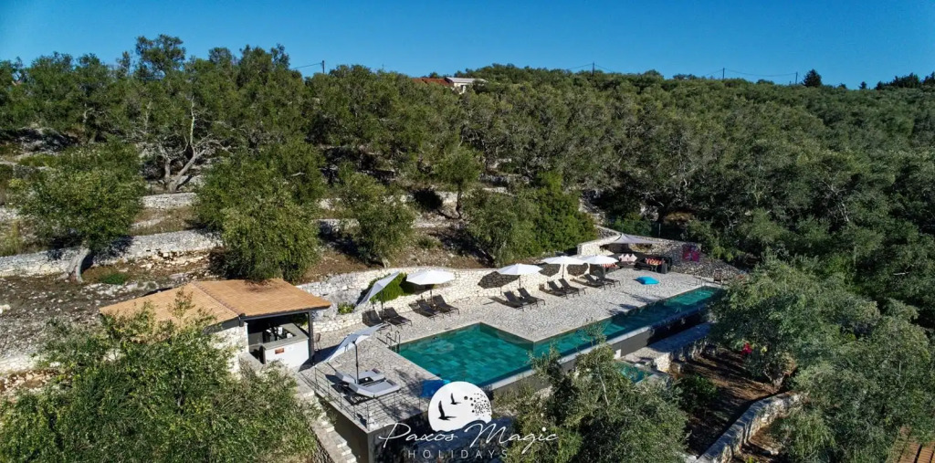 Paxi Resort