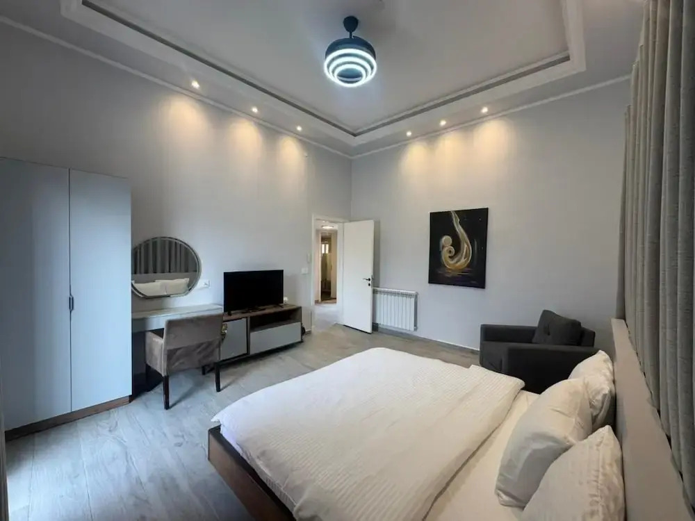Terminal K Bhamdoun Hotel