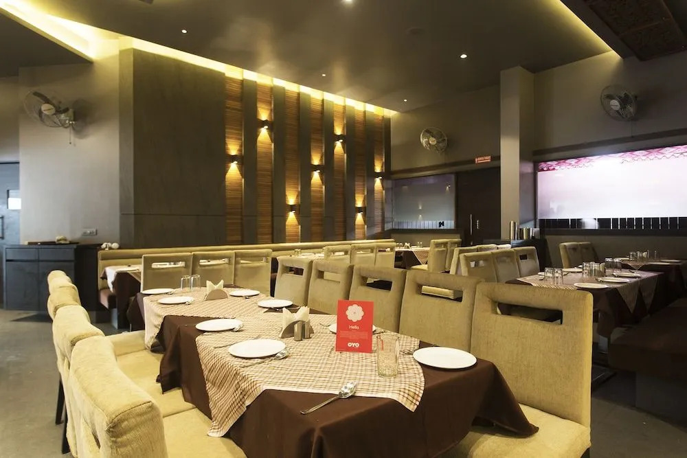 OYO 10352 Hotel Vishwas