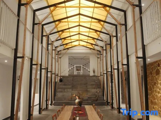 Tingshan Hostel