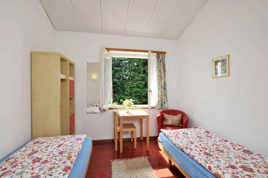 Lugano Savosa Youth Hostel