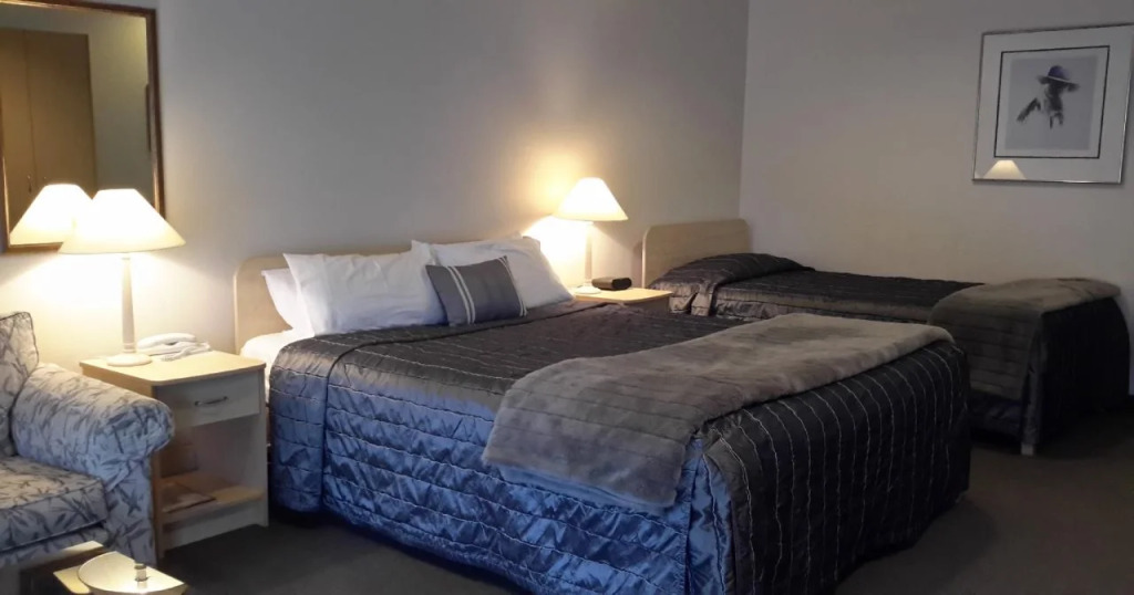 Jasmine Court Motel