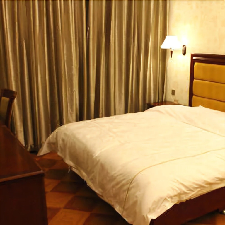 Yiheyuan Holiday Hotel